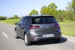 Volkswagen Golf BlueMotion TGI 2018 года (WW)